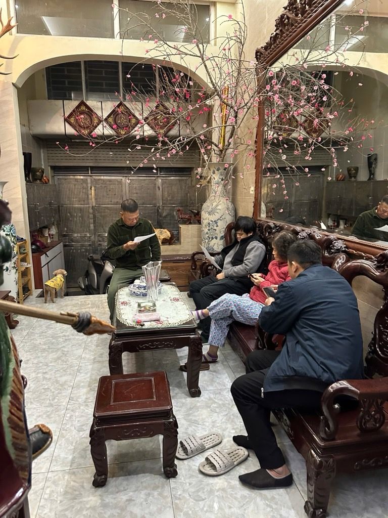 Bán nhà Yên Lãng - diện tích 49,8m2 5 tầng - Ô TÔ ĐỖ CỬA - giá 16,8 tỷ