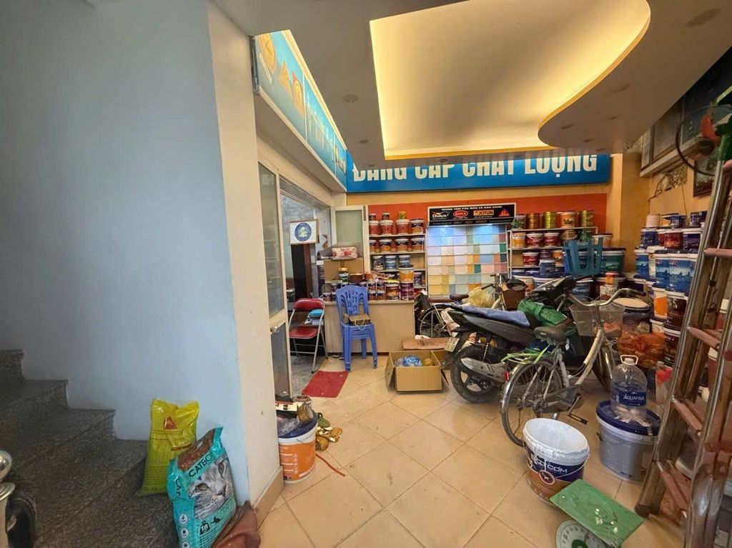 Bán nhà Lê Trọng Tấn - diện tích 45.9m2 4 tầng - ô tô tránh - giá 17,5 tỷ