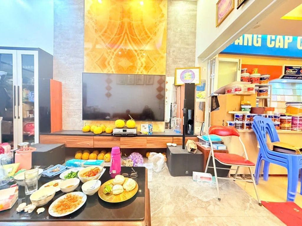 Bán nhà Lê Trọng Tấn - diện tích 45.9m2 4 tầng - ô tô tránh - giá 17,5 tỷ