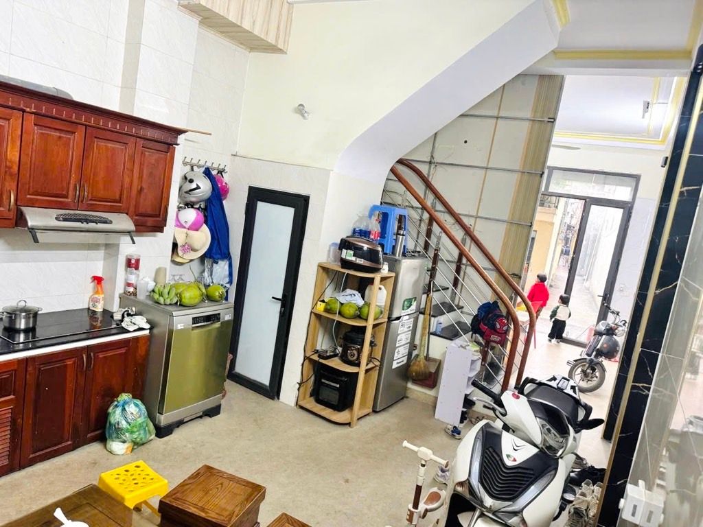 Bán nhà Khương Trung - diện tích 46.7m2 4 tầng - Ô TÔ QUA NHÀ - giá 14,3 tỷ