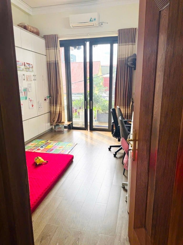 Bán nhà Khương Trung - diện tích 46.7m2 4 tầng - Ô TÔ QUA NHÀ - giá 14,3 tỷ