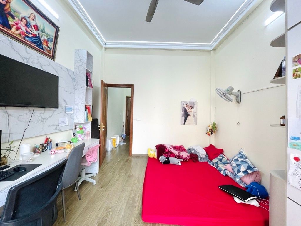 Bán nhà Khương Trung - diện tích 46.7m2 4 tầng - Ô TÔ QUA NHÀ - giá 14,3 tỷ