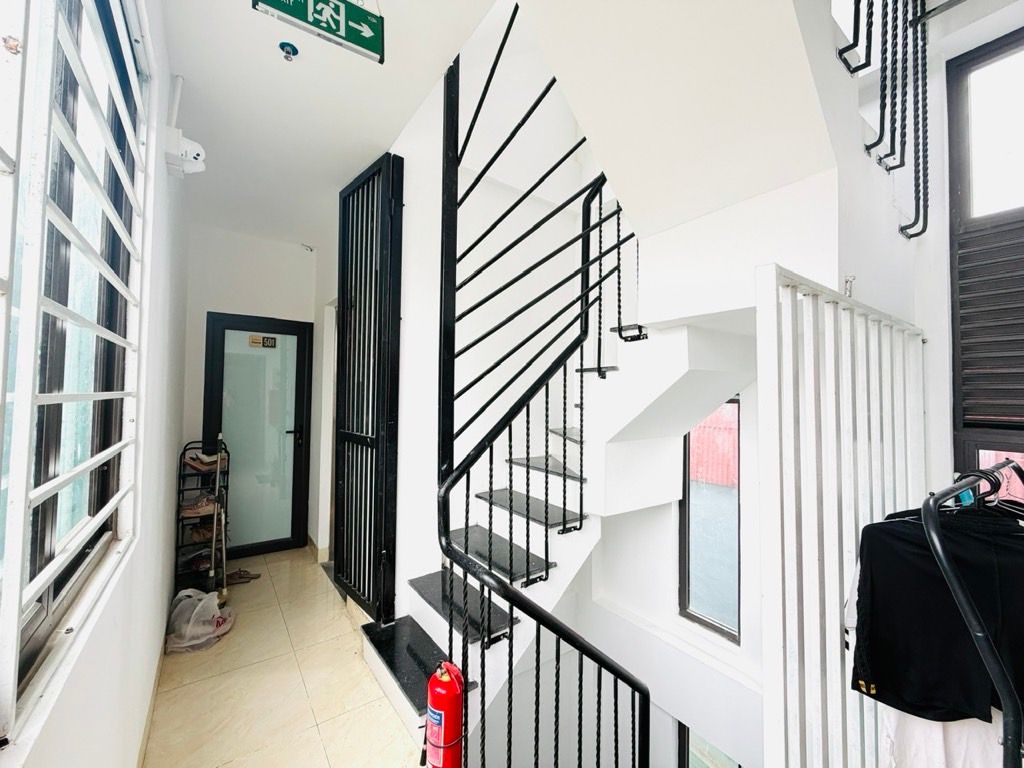 Bán nhà Văn Hương - diện tích 64.5m2 7 tầng - GÀ ĐẺ TRỨNG VÀNG - giá 17,9 tỷ