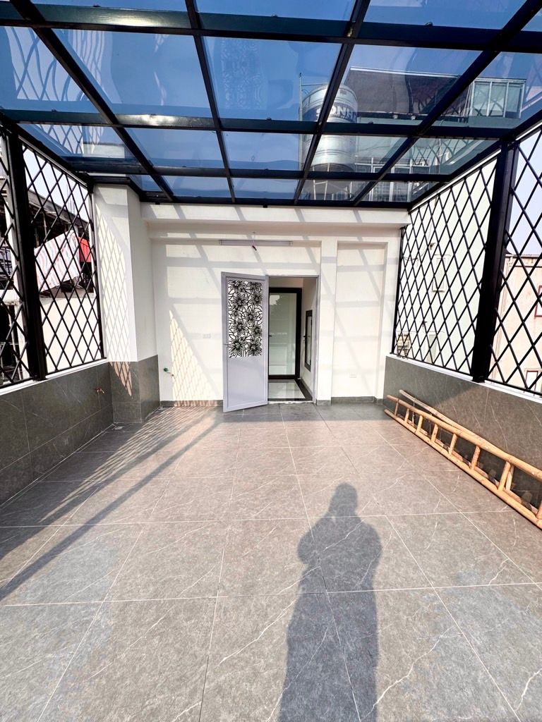 Bán nhà Tô Vĩnh Diện - diện tích 49,3m2 5 tầng - Ô TÔ VÀO NHÀ - giá 18,9 tỷ