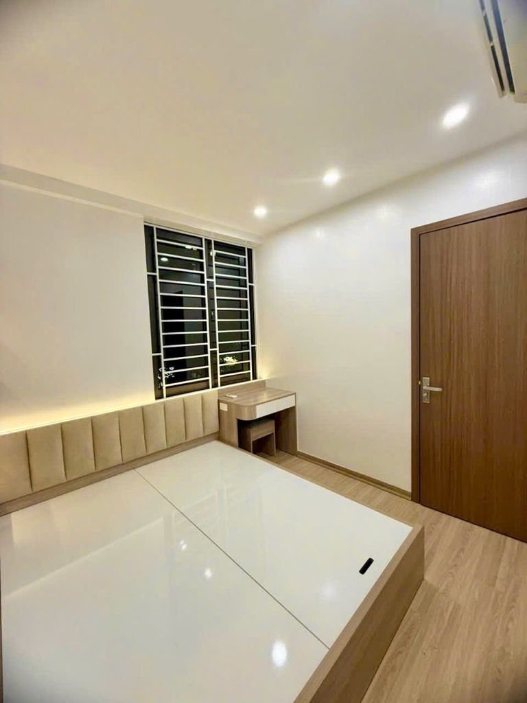 Bán nhà Tây Nam Hồ Linh Đàm - diện tích 51m2 3 tầng - Căn hộ chung cư nhỏ xinh - giá 4,85 tỷ