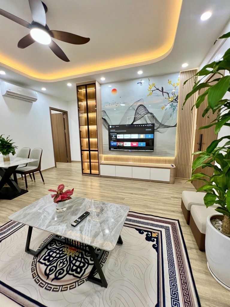 Bán nhà Bắc Linh Đàm - diện tích 73m2 3 tầng - Căn hộ chung cư lô góc 3 ngủ 2 WC - giá 6,5 tỷ