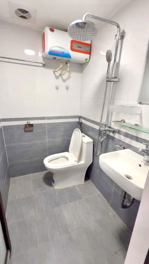 Bán nhà Nguyễn Lương Bằng - diện tích 35m2 1 tầng - ô tô đỗ cổng - giá 1,85 tỷ