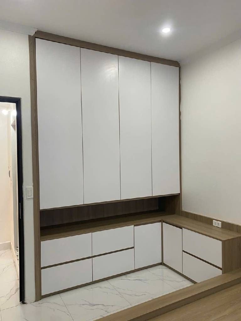 Bán nhà Vĩnh Hưng - diện tích 52m2 3 tầng - ô tô vào trong nhà - giá 4,8 tỷ