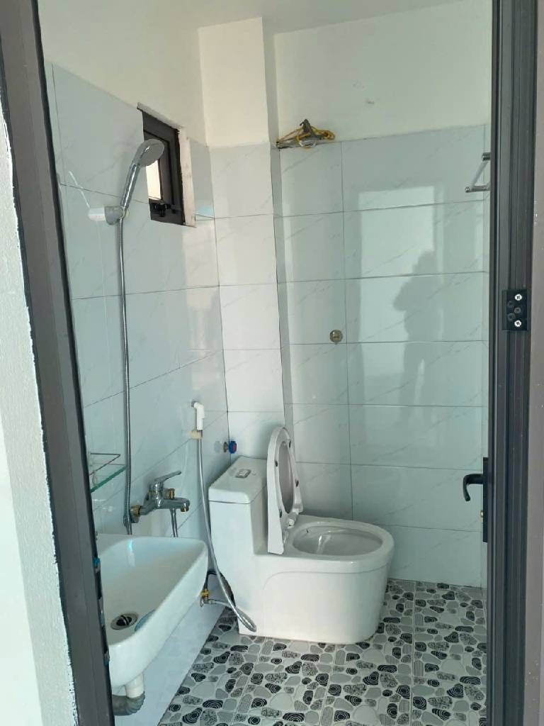 Bán nhà Vĩnh Hưng - diện tích 52m2 3 tầng - ô tô vào trong nhà - giá 4,8 tỷ