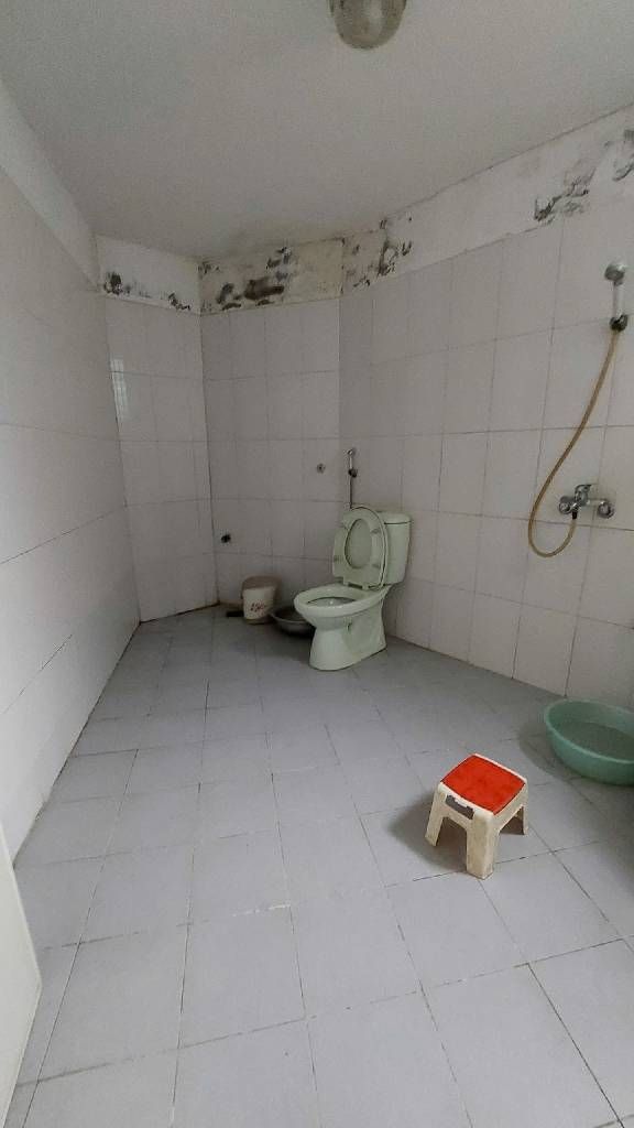 Bán nhà Định Công Hạ - diện tích 30.3m2 4 tầng - Nhà dân xây chắc chắn - giá 5,9 tỷ