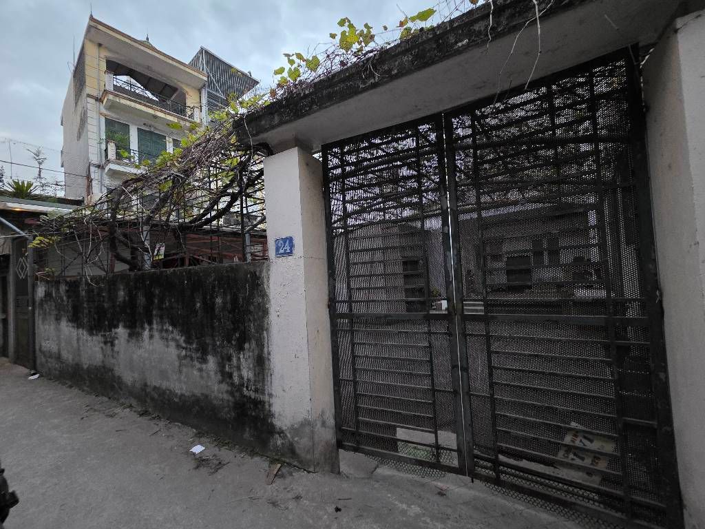 Bán nhà Thanh Lân - diện tích 130.8m2 1 tầng - Mặt tiền rộng 8.6m - giá 19,6 tỷ