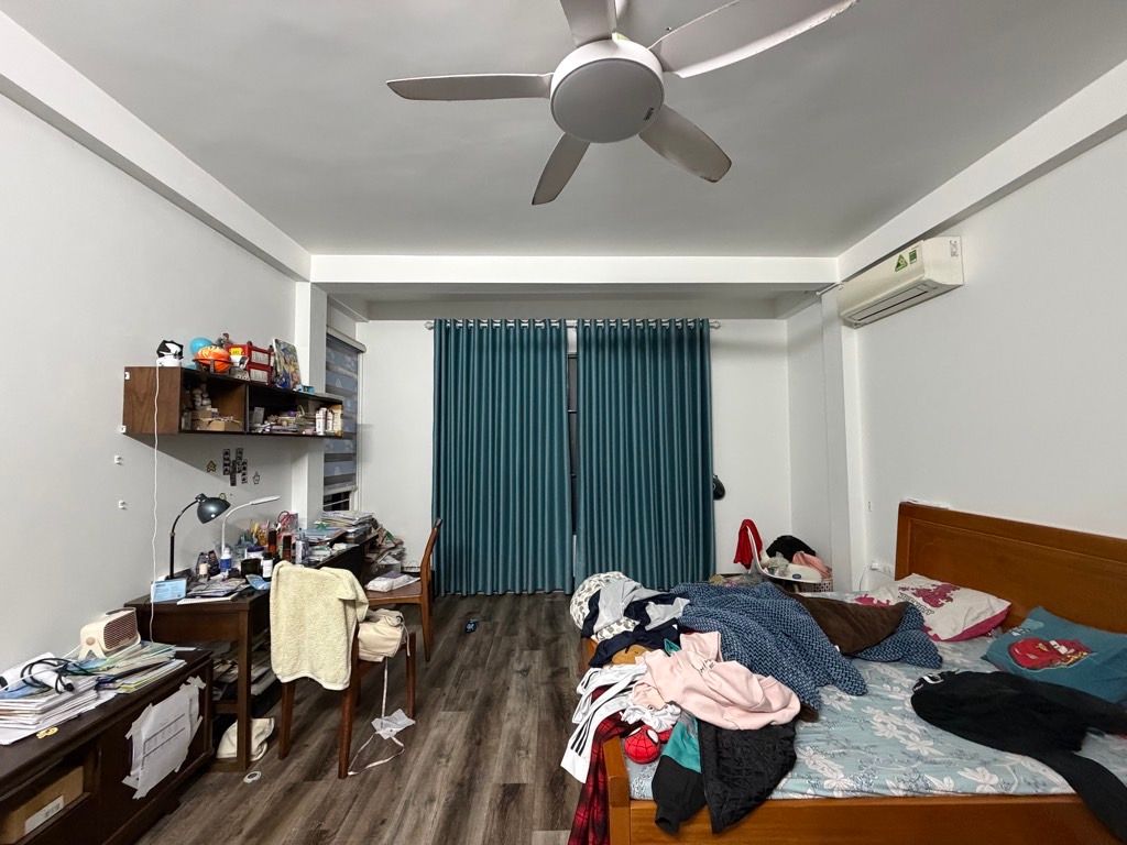 Bán nhà ngõ 12 Phan Đình Giót - 33m2 6 tầng - lô góc ô tô kinh doanh - giá 13,2 tỷ