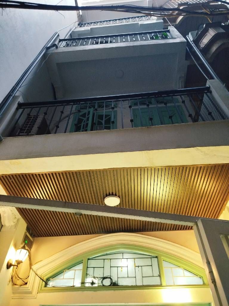 Bán nhà Nguyễn Phúc Lai - diện tích 42m2 4 tầng - Mặt ngõ thông kinh doanh - giá 13,5 tỷ