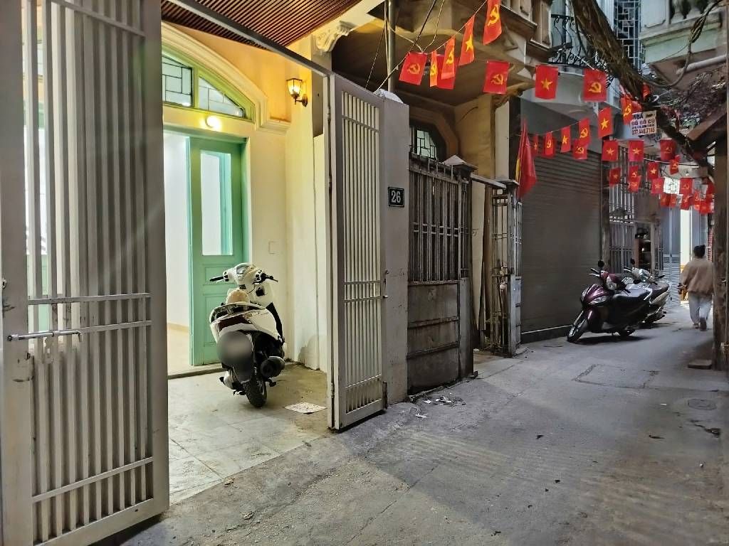 Bán nhà Nguyễn Phúc Lai - diện tích 42m2 4 tầng - Mặt ngõ thông kinh doanh - giá 13,5 tỷ