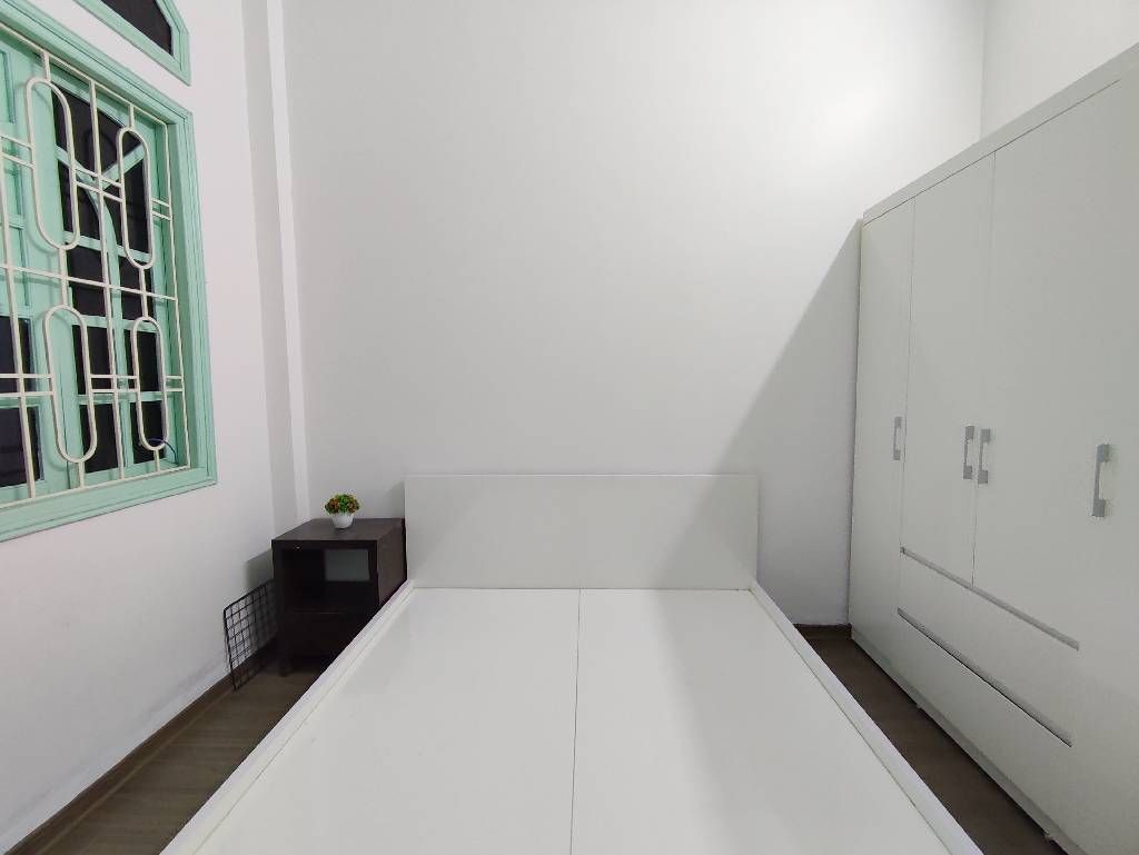 Bán nhà Nguyễn Phúc Lai - diện tích 42m2 4 tầng - Mặt ngõ thông kinh doanh - giá 13,5 tỷ