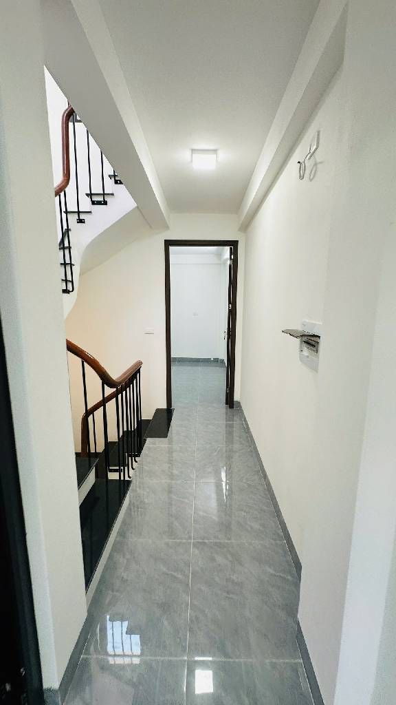 Bán nhà Thúy Lĩnh - diện tích 35.6m2 5 tầng - Nhà phân lô Hoàng Mai - giá 10,2 tỷ