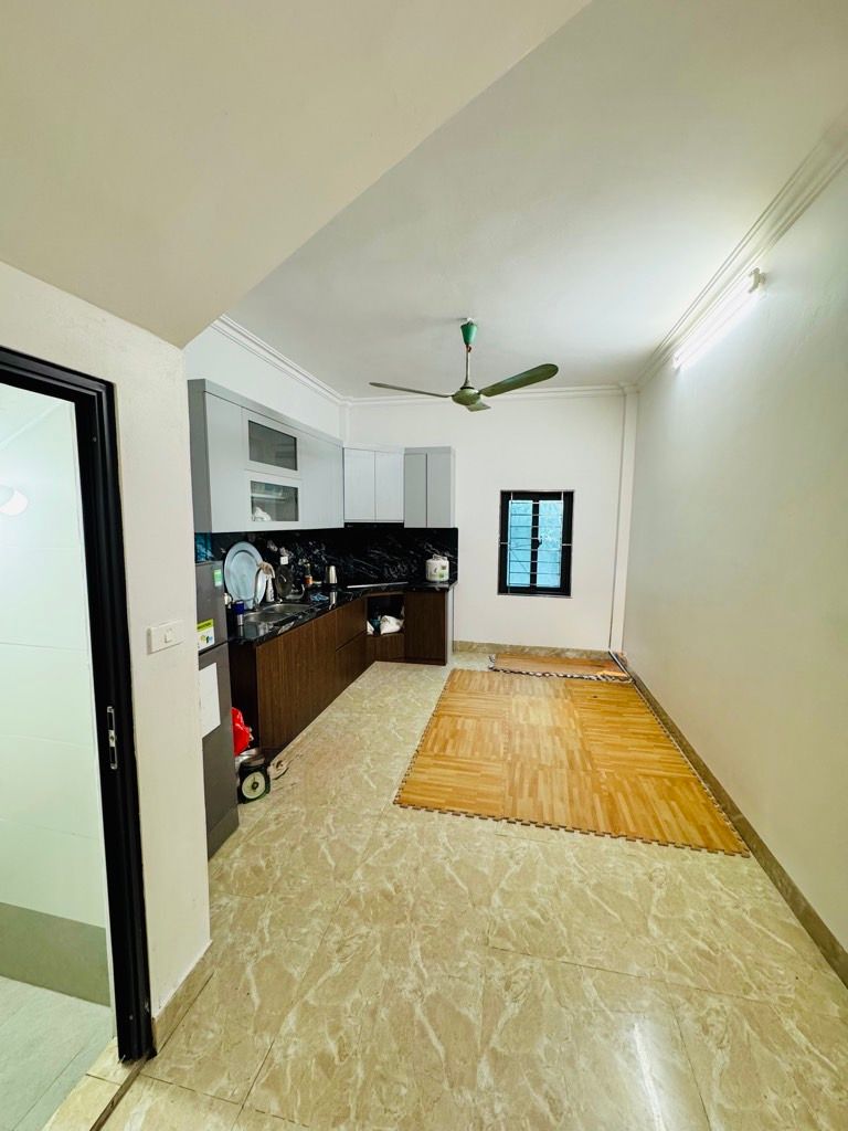 Bán nhà Định Công Hạ - diện tích 45m2 4 tầng - ô tô đỗ cửa - giá 3,4 tỷ