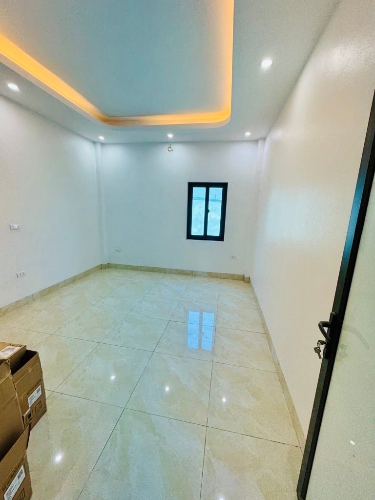 Bán nhà Định Công Hạ - diện tích 45m2 4 tầng - ô tô đỗ cửa - giá 3,4 tỷ