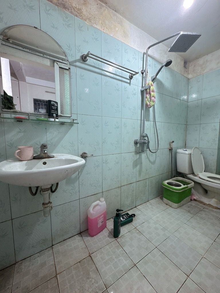 Alternative view of Bán nhà trong ngõ phố Bắc Cầu 43,4m2 x 3 tầng, Q. Long Biên - Giá 4,5 tỷ