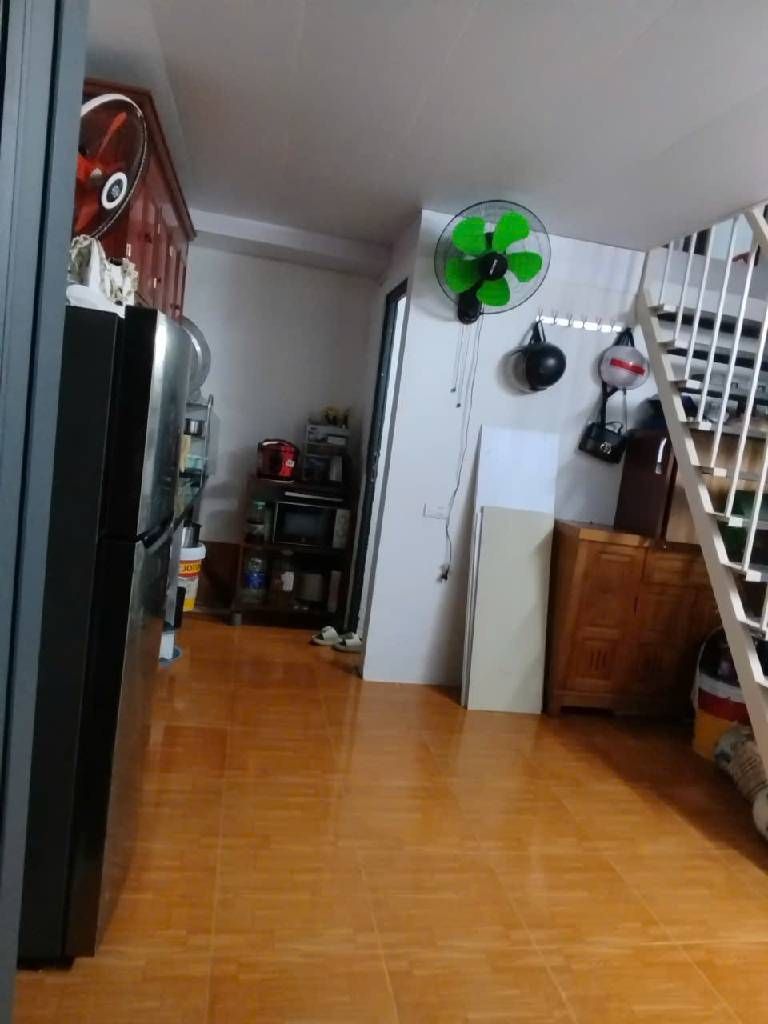 Bán nhà Định Công Hạ - diện tích 30m2 2 tầng - Cần bán gấp - giá 2,2 tỷ