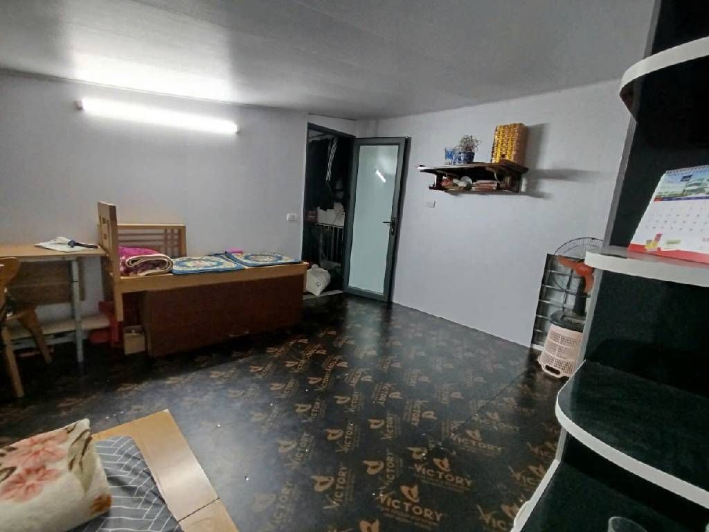 Bán nhà Định Công Hạ - diện tích 30m2 2 tầng - Cần bán gấp - giá 2,2 tỷ