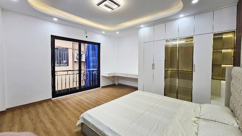 Bán nhà Ngõ Quỳnh - diện tích 35m2 5 tầng - Thang máy - giá 10,8 tỷ