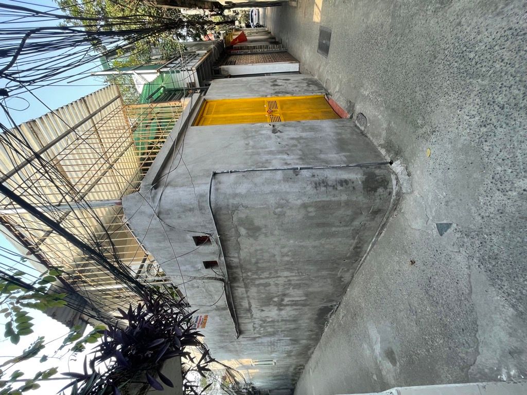 Bán nhà Mai Động - diện tích 42m2 2 tầng - Lô góc - giá 3,15 tỷ