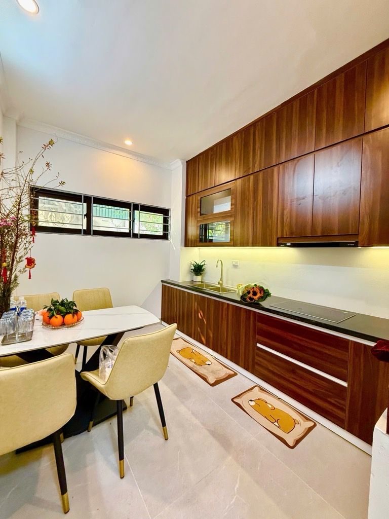 Bán nhà Thịnh Liệt - diện tích 35m2 5 tầng - Ô tô trong nhà - giá 10,6 tỷ