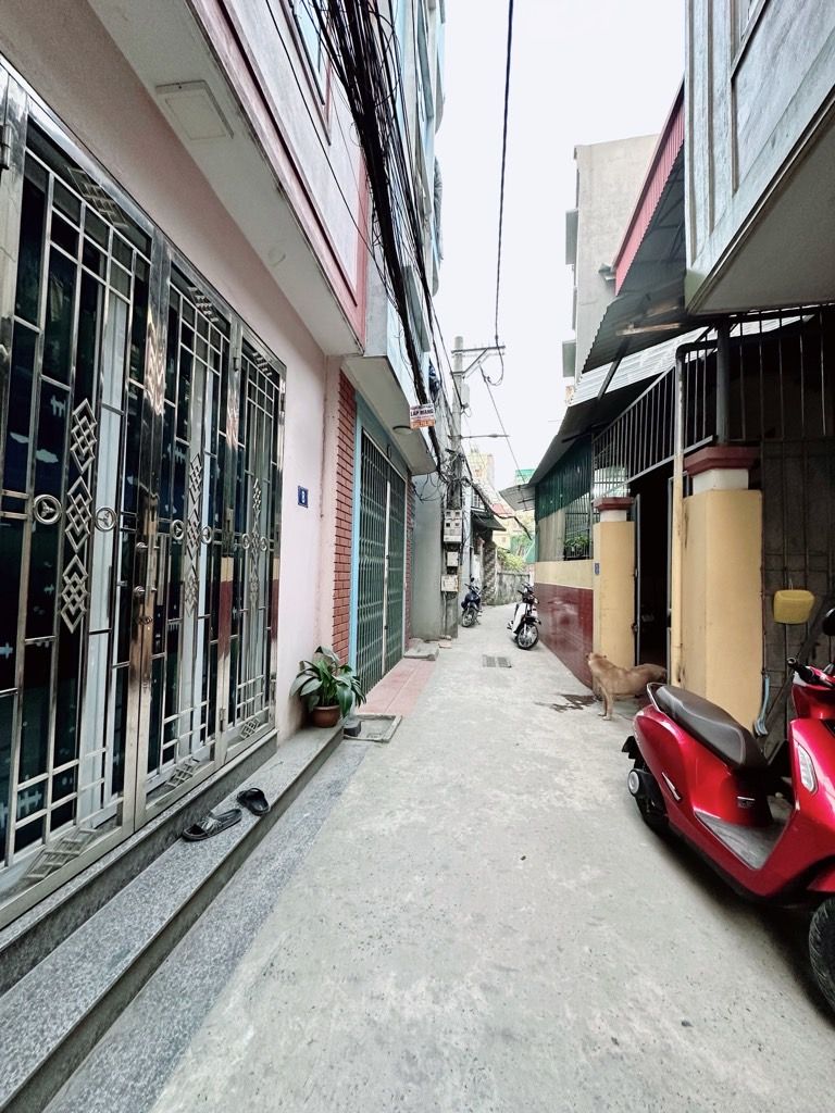 Bán nhà Nguyễn Khoái - diện tích 32m2 5 tầng - Cực phẩm phân lô - giá 7,2 tỷ