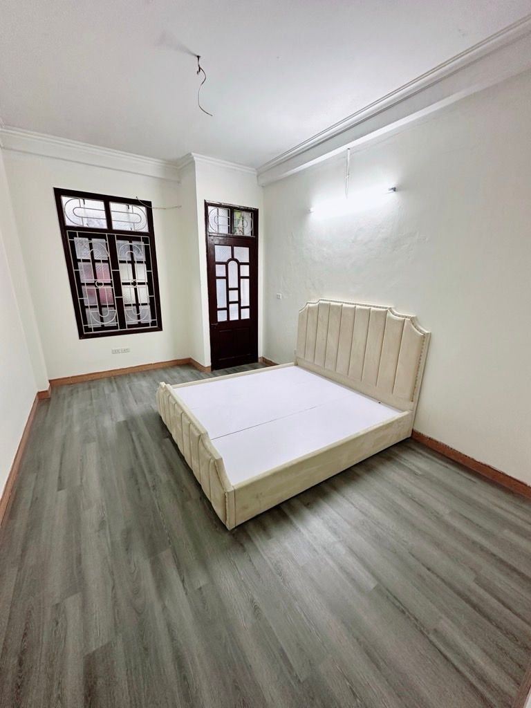 Bán nhà Nguyễn Khoái - diện tích 32m2 5 tầng - Cực phẩm phân lô - giá 7,2 tỷ