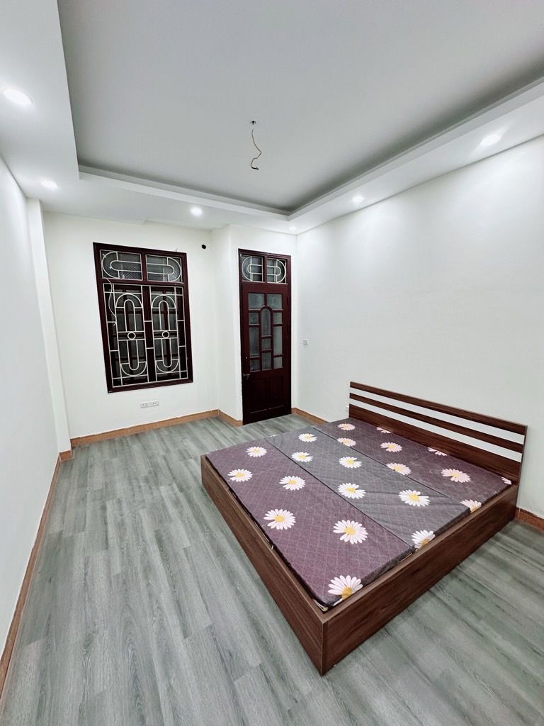 Bán nhà Nguyễn Khoái - diện tích 32m2 5 tầng - Cực phẩm phân lô - giá 7,2 tỷ