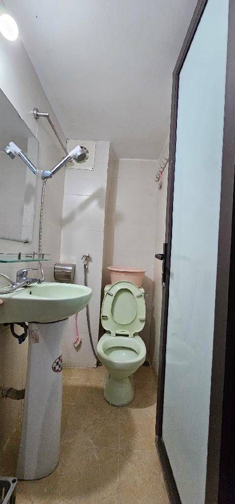 Bán nhà Trần khát Chân - diện tích 65,2m2 4 tầng - Nhà đẹp hiếm có - giá 12 tỷ