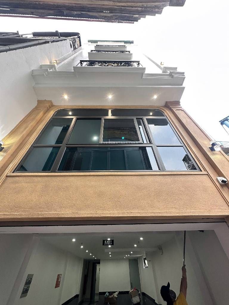 Bán nhà Linh Quang - diện tích 85m2 7 tầng - Nhà đẹp full nội thất lung linh - giá 24,5 tỷ