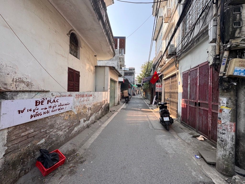 Bán nhà Thụy Lĩnh - diện tích 50m2 1 tầng - Lô góc 2 mặt thoáng - giá 7,9 tỷ