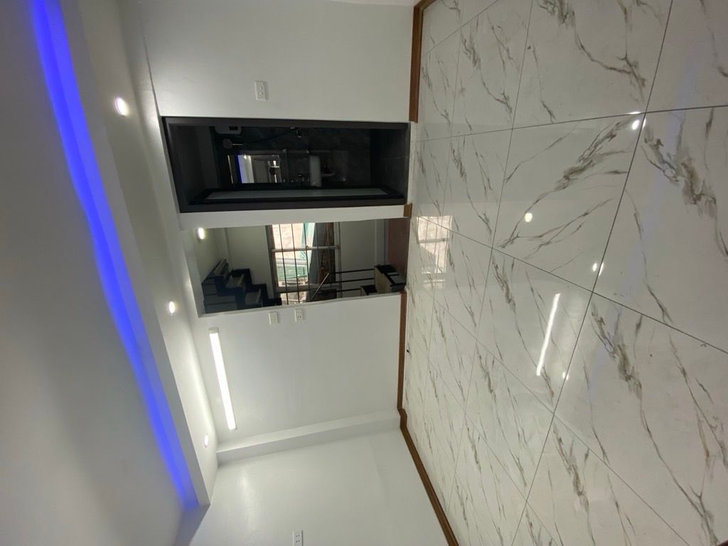 Bán nhà Đông Thiên - diện tích 28m2 5 tầng - Lô góc cực thoáng - giá 3,6 tỷ