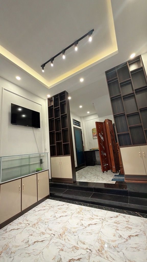 Bán nhà Láng Hạ - diện tích 36m2 5 tầng - Mặt ngõ ô tô - giá 17 tỷ