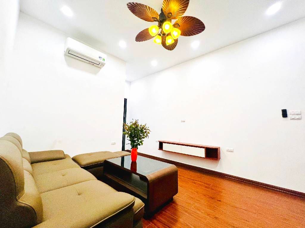 Bán nhà Nguyễn Trãi - diện tích 16,4m2 1 tầng - Ô tô đỗ cầu thang - giá 3,3 tỷ