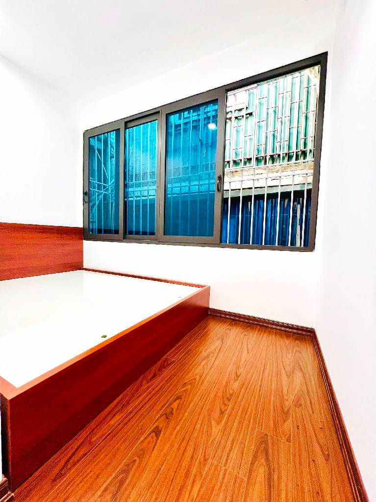 Bán nhà Nguyễn Trãi - diện tích 16,4m2 1 tầng - Ô tô đỗ cầu thang - giá 3,3 tỷ