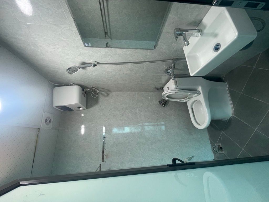 Bán nhà Lĩnh Nam - diện tích 50m2 6 tầng - Nhà mới, cho thuê 50 triệu/tháng - giá 13,5 tỷ