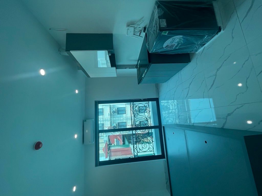 Bán nhà Lĩnh Nam - diện tích 50m2 6 tầng - Nhà mới, cho thuê 50 triệu/tháng - giá 13,5 tỷ