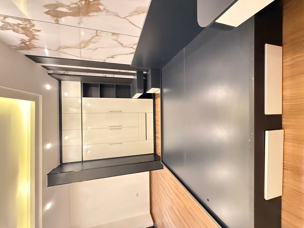 Bán nhà Trần Khát Chân - diện tích 36,3m2 5 tầng - Nhà đẹp ở luôn - giá 7,5 tỷ