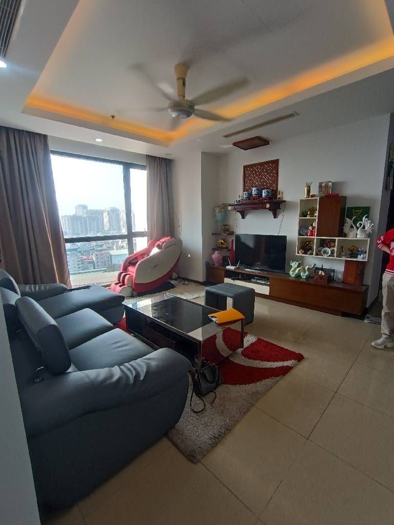 Bán nhà Nguyễn Trãi - diện tích 133.5m2 1 tầng - Lô góc 3 thoáng - giá 19 tỷ