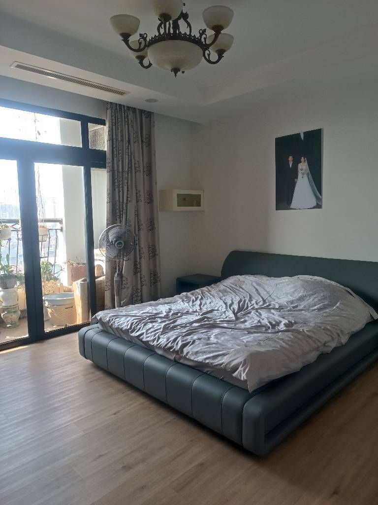 Bán nhà Nguyễn Trãi - diện tích 133.5m2 1 tầng - Lô góc 3 thoáng - giá 19 tỷ