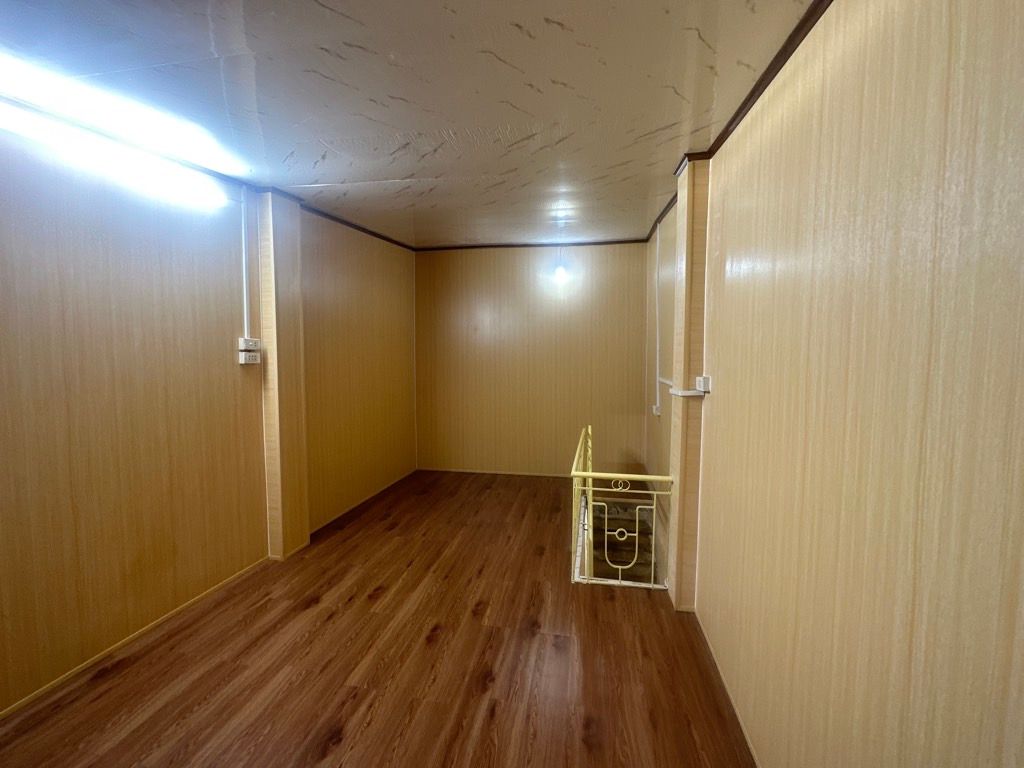 Bán nhà Ngõ Văn Hương - diện tích 20.3m2 2 tầng - lô góc - giá 5,5 tỷ