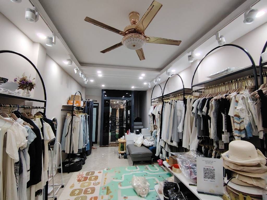 Bán nhà Nguyễn Chí Thanh - diện tích 35,6m2 6 tầng - Ô TÔ TRÁNH - giá 22,5 tỷ