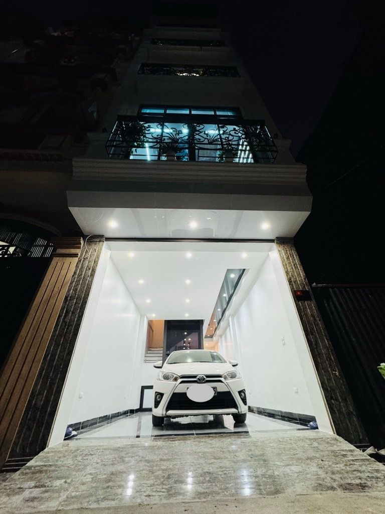 Bán nhà Khương Trung - diện tích 46m2 6 tầng - Ô TÔ TRÁNH - giá 17,9 tỷ