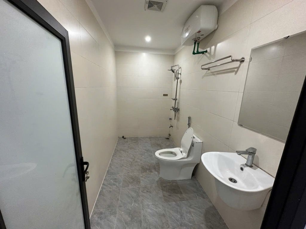 Bán nhà Định Công Thượng - diện tích 45m2 4 tầng - gần ô tô - giá 12 tỷ