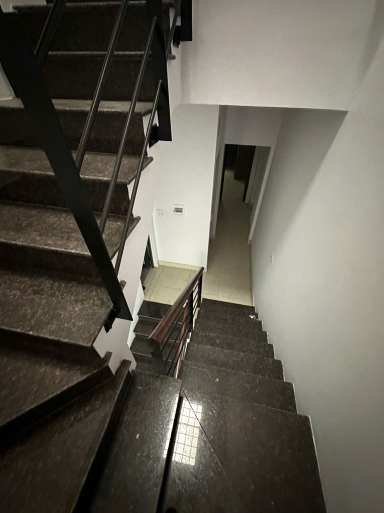 Bán nhà Định Công Thượng - diện tích 45m2 4 tầng - gần ô tô - giá 12 tỷ