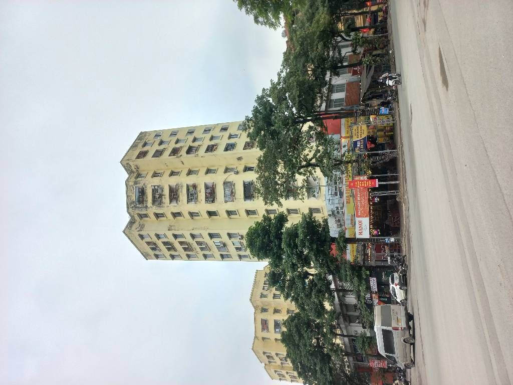 Bán nhà Nguyễn Cảnh Dị - diện tích 61.5m2 7 tầng - Nhà đẹp đón tết - giá 5,3 tỷ