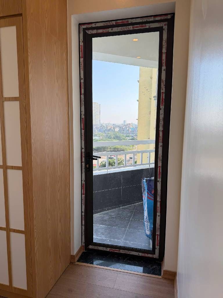 Bán nhà Nguyễn Cảnh Dị - diện tích 61.5m2 7 tầng - Nhà đẹp đón tết - giá 5,3 tỷ